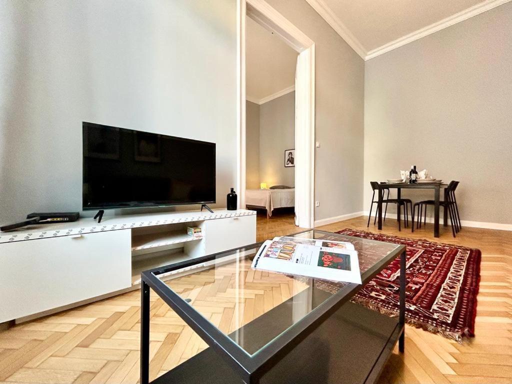 Gellert Danube Panorama Apartment Budapest Exteriör bild